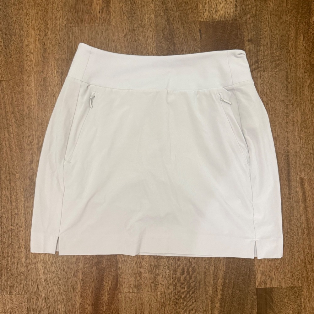 Athleta Beige Soho Skort Athletic Golf Tennis Skirt with Pockets Womens Size 0